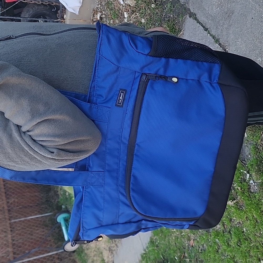 LL Bean Duffle Bag 0FVL2 Double Handle Shoulder Tote Zip Top Blue Nylon Used Onc - Picture 5 of 12